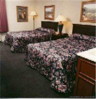 Lees Inn & Suites Muncie Zimmer foto